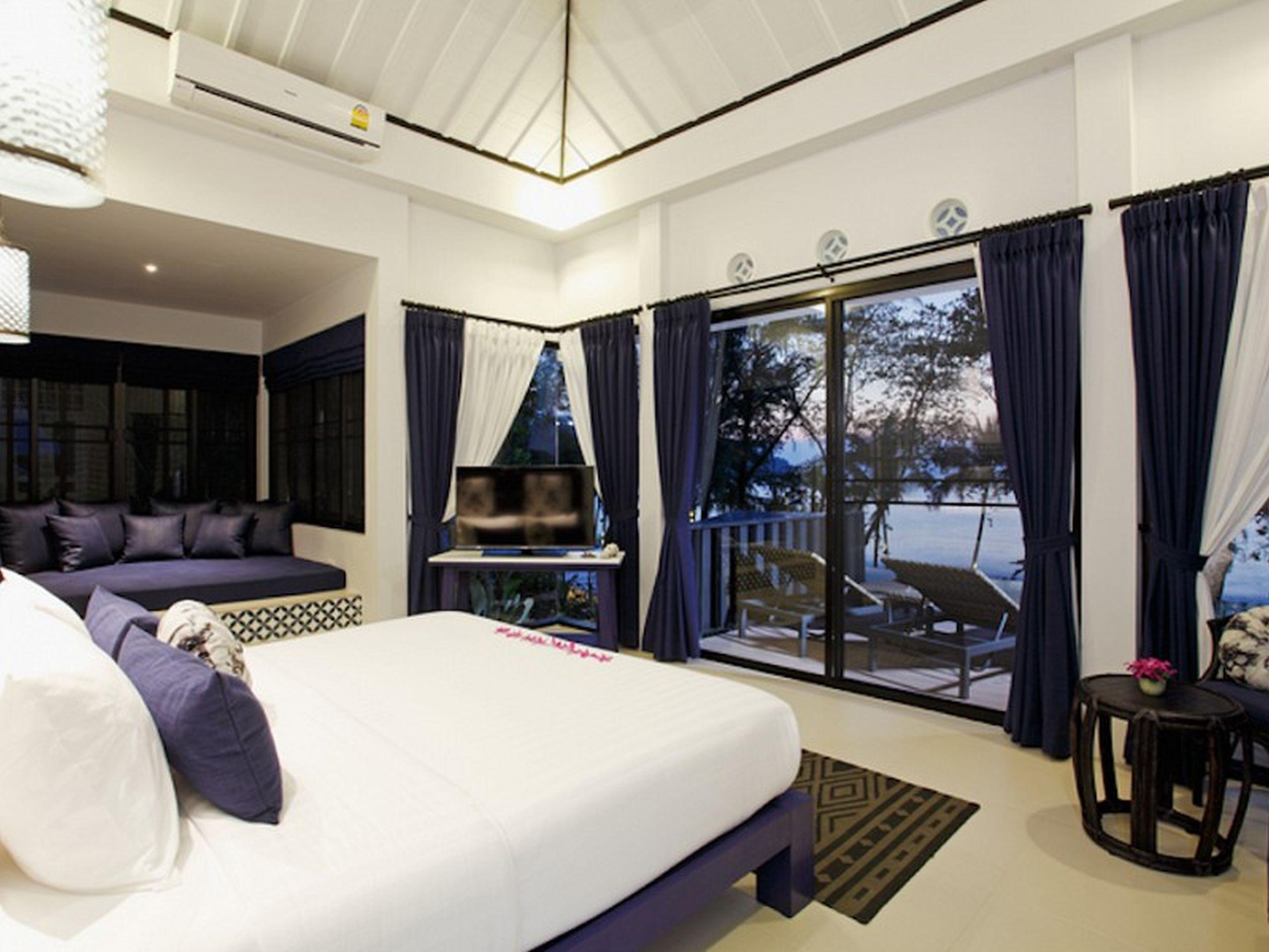 Moracea By Khao Lak Resort Exterior photo A bedroom at the resort